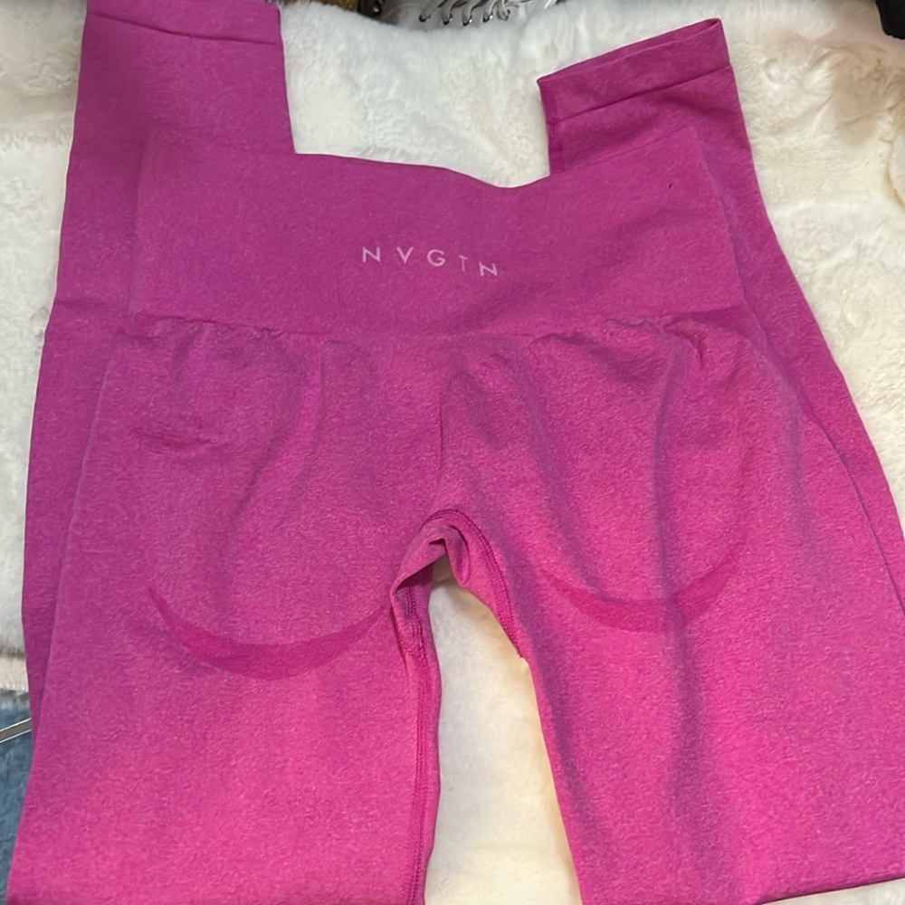 NVGTN leggings